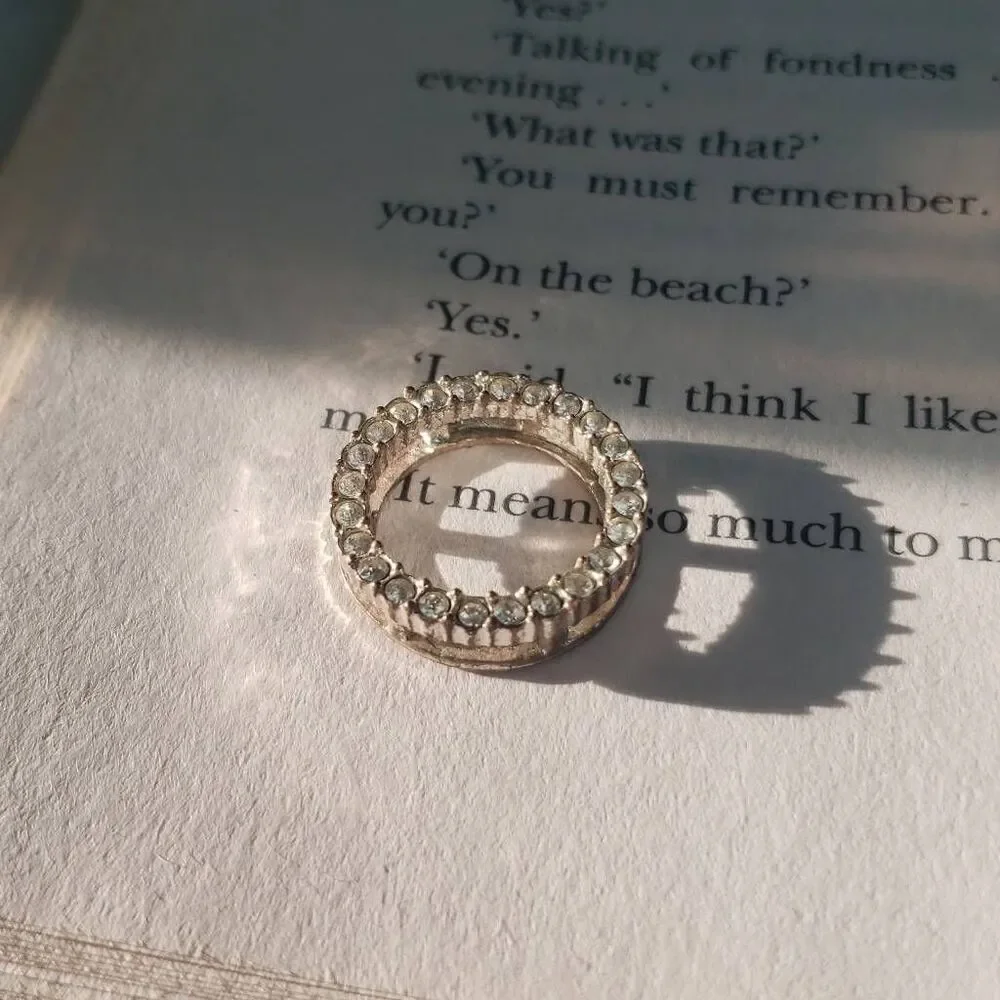 Avon Faux Diamond Ring